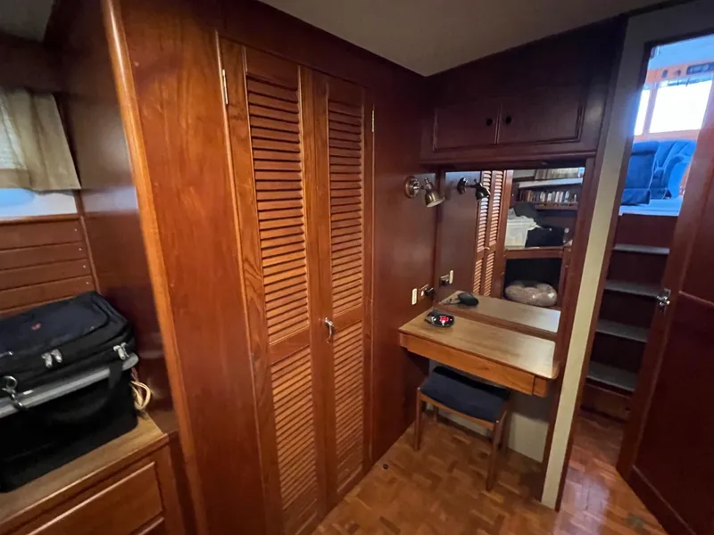 Slide: The Image of Grand Banks 49 Classic - 31