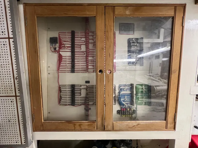 Slide: The Image of Grand Banks 49 Classic - 51