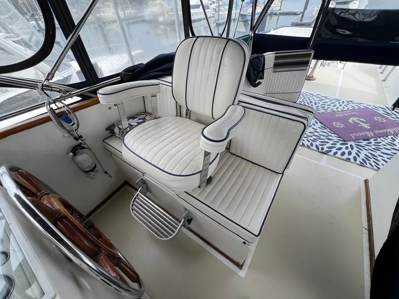 Slide: The Image of Grand Banks 49 Classic - 9