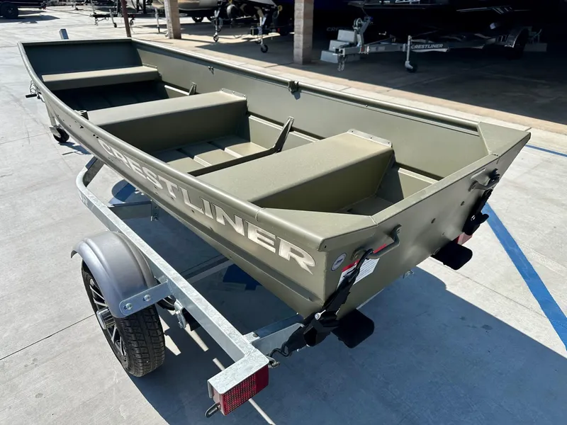 Slide: The Image of Crestliner 1032 jon 2024 - 2