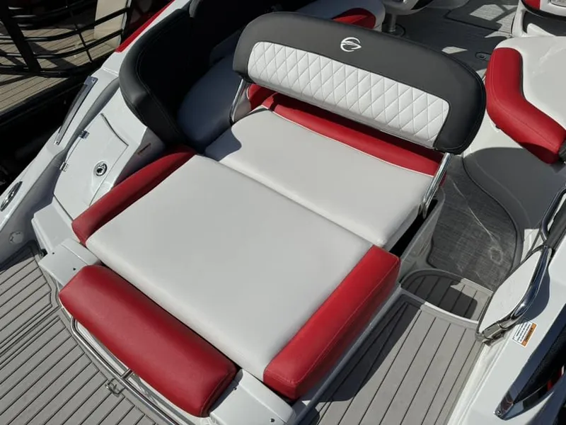 Slide: The Image of Crownline Boats 290 SS 2024 - 12