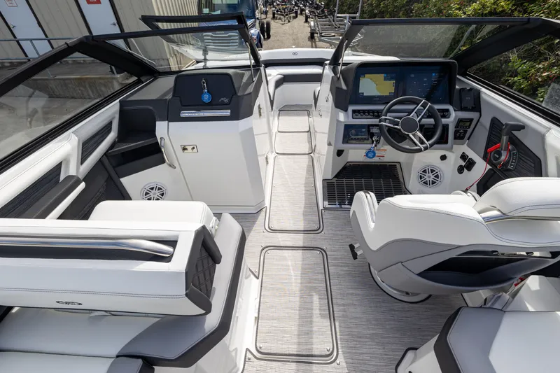 Slide: The Image of Cobalt R6 2024 - 12