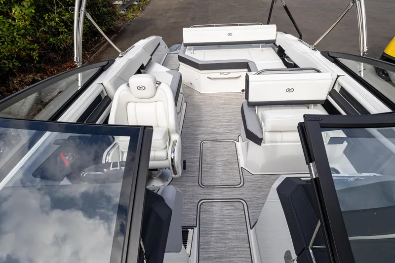 Slide: The Image of Cobalt R6 2024 - 9