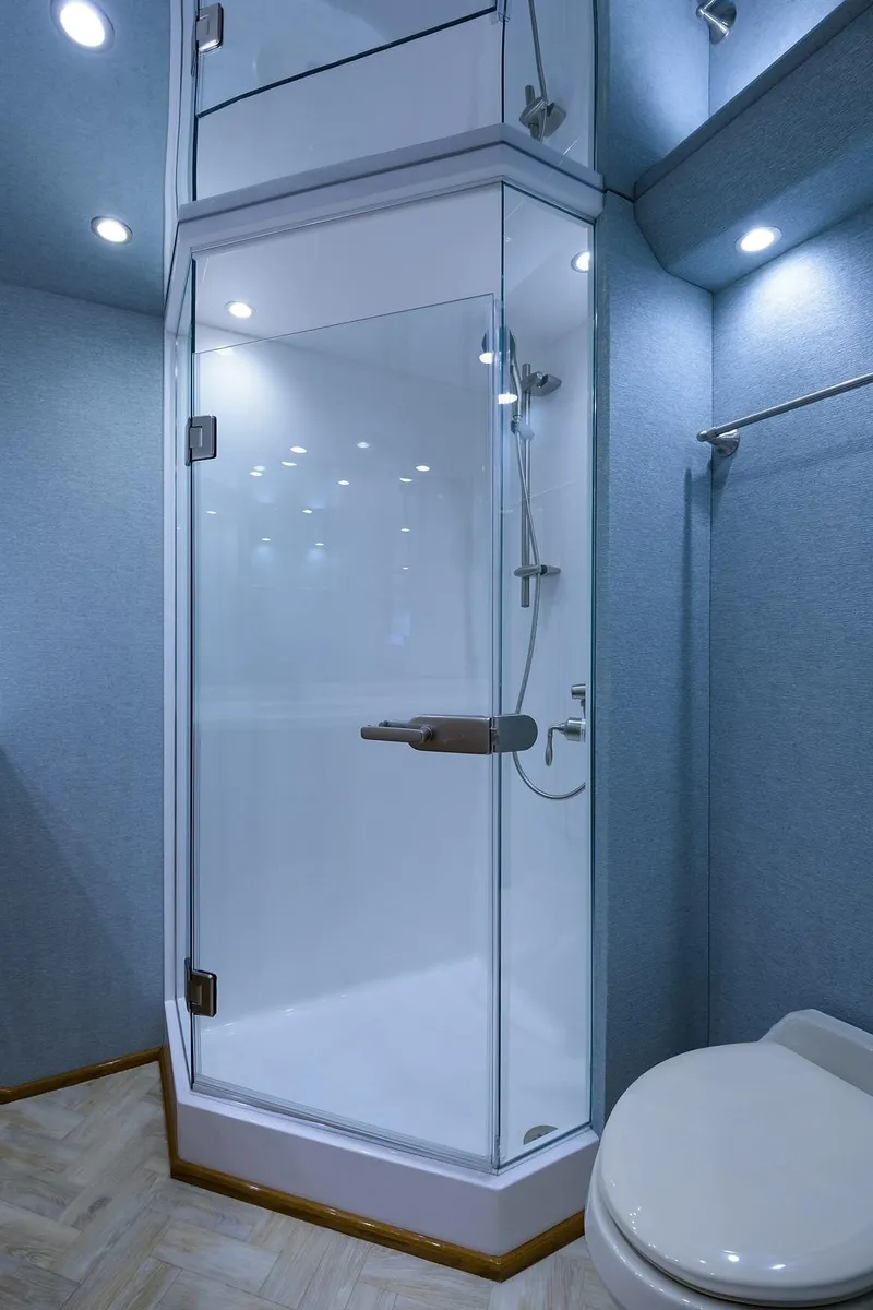 Slide: The Image of Master Head - 26