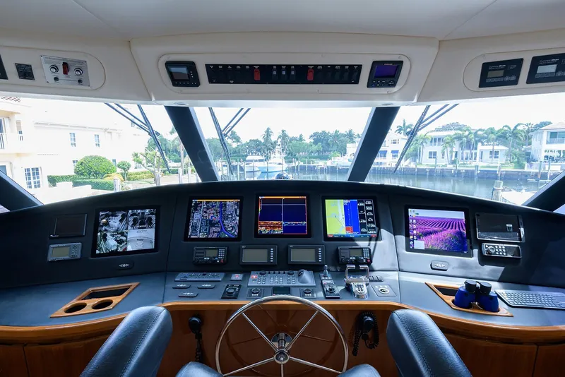 Slide: The Image of Enclosed Flybridge - 44