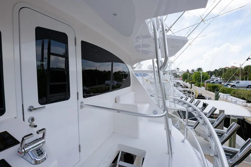 Slide: The Image of Enclosed Flybridge Aft Deck - 51