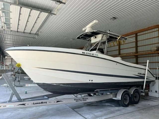 Slide: The Image of Hydra-Sports 2596CC / 2600CC Vector 2000 - 1