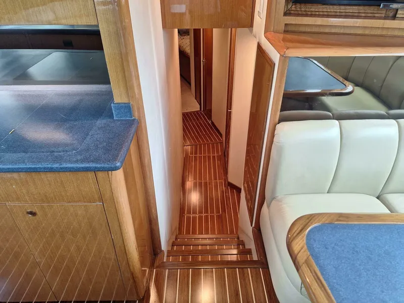 Slide: The Image of Viking 55 Convertible 2000 - 52