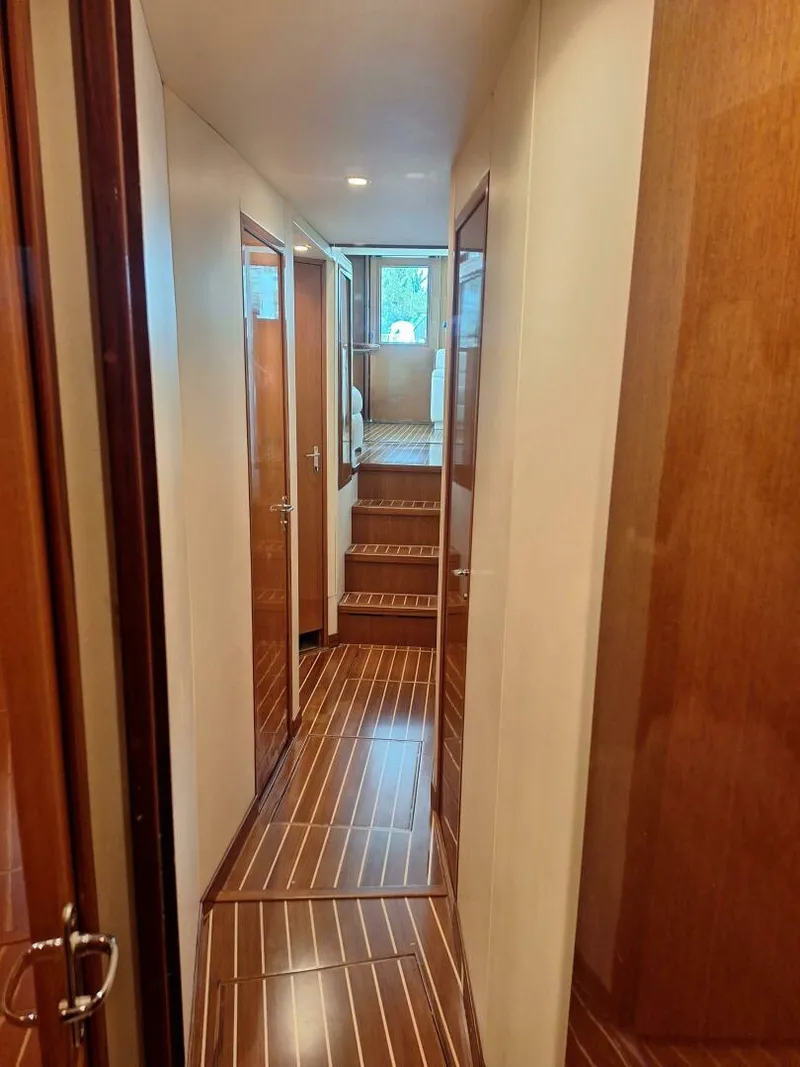 Slide: The Image of Viking 55 Convertible 2000 - 55