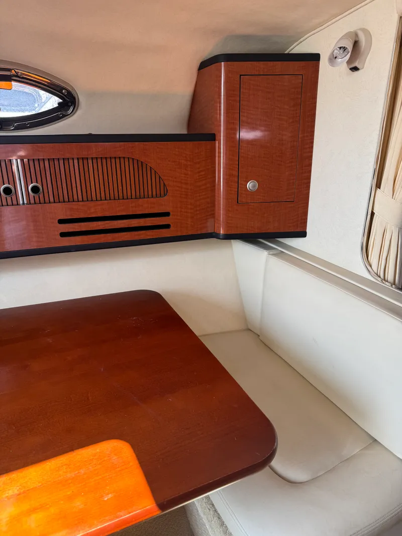 Slide: The Image of Sea Ray 280 SUNDANCER 2005 - 25