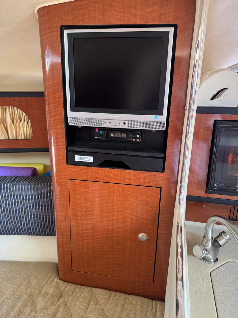 Slide: The Image of Sea Ray 280 SUNDANCER 2005 - 30