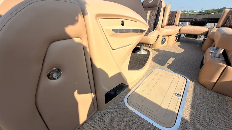Slide: The Image of Barletta LUSSO 23M 2025 - 26