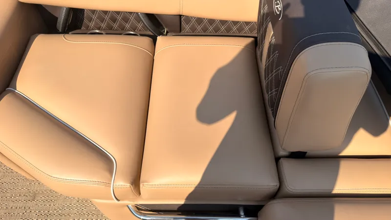 Slide: The Image of Barletta LUSSO 23M 2025 - 53