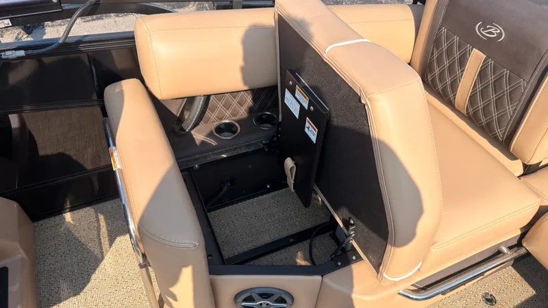 Slide: The Image of Barletta LUSSO 23M 2025 - 52