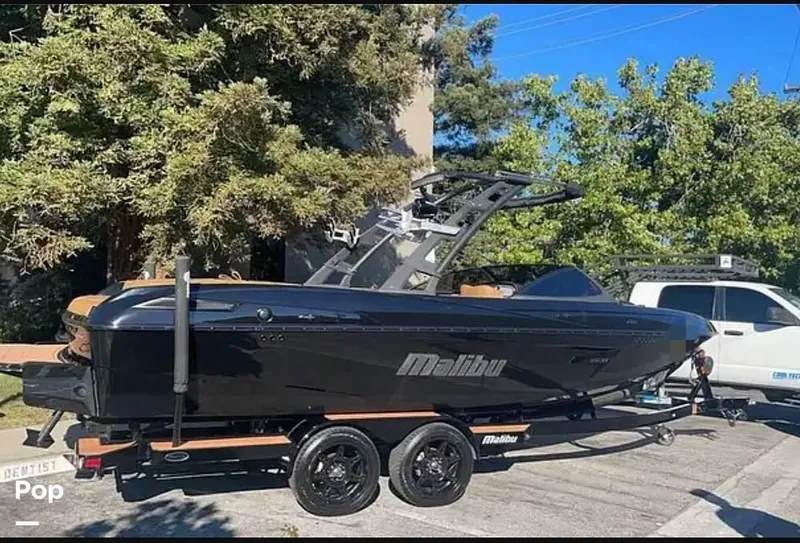 Slide: The Image of 2015 Malibu 23 LSV for sale in Holdenville, OK - 4