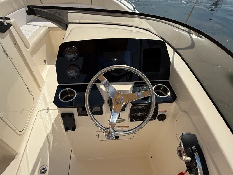 Slide: The Image of Scout 220 Dorado 2027 - 14