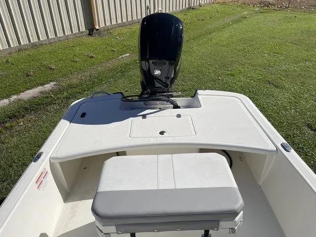 Slide: The Image of Mako MAKO PRO SKIFF 17CC W/75HP 2023 - 22