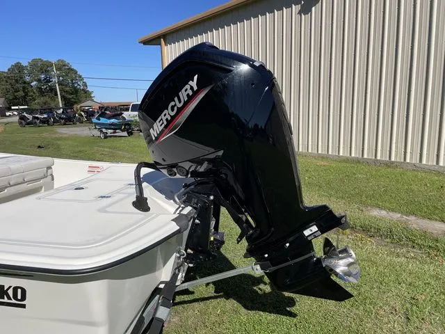 Slide: The Image of Mako MAKO PRO SKIFF 17CC W/75HP 2023 - 48