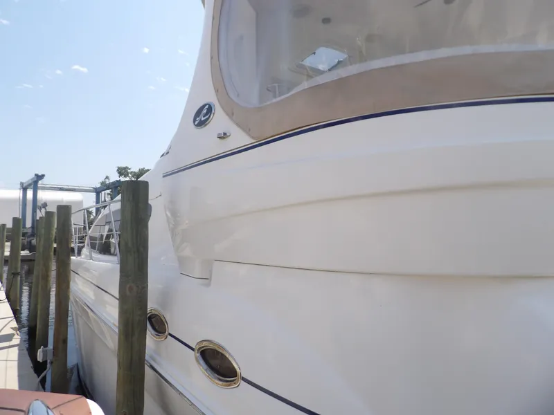 Slide: The Image of Sea Ray 390 Motor Yacht 2003 - 119