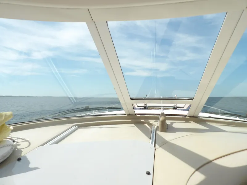 Slide: The Image of Sea Ray 390 Motor Yacht 2003 - 99