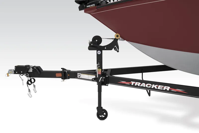 Slide: The Image of Tracker Pro Guide V-175 WT 2024 - 14