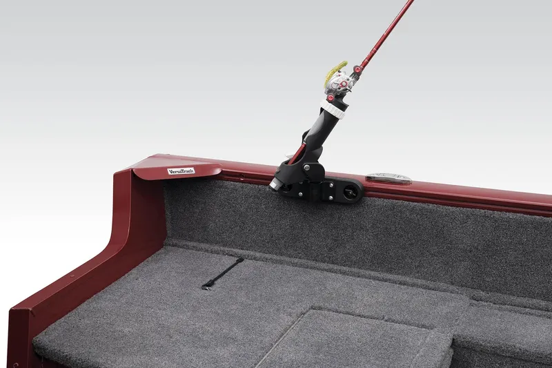 Slide: The Image of Tracker Pro Guide V-175 WT 2024 - 44