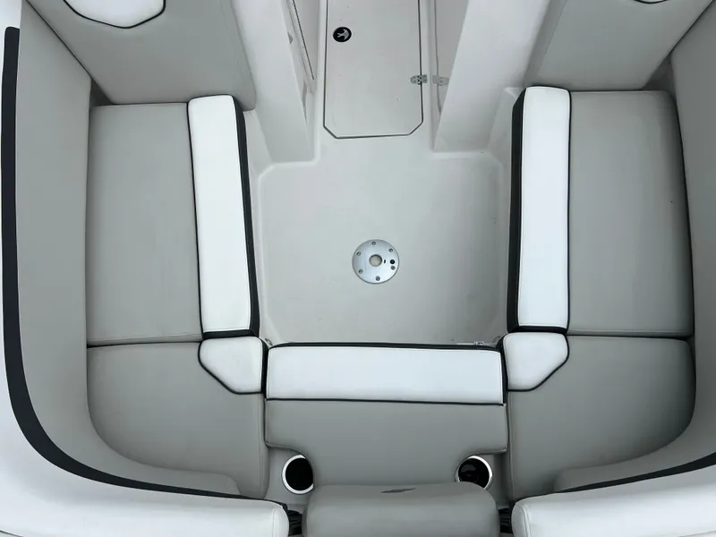 Slide: The Image of Starcraft SVX 230 OB 2024 - 16