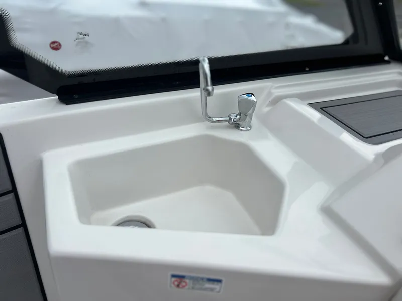 Slide: The Image of Starcraft SVX 230 OB 2024 - 28