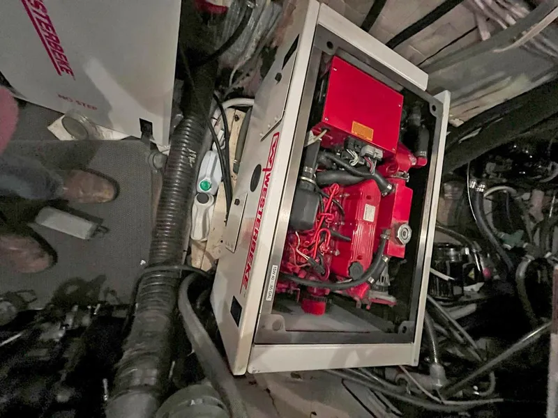 Slide: The Image of Hinckley Sou'wester 59 CC 2001 - 94