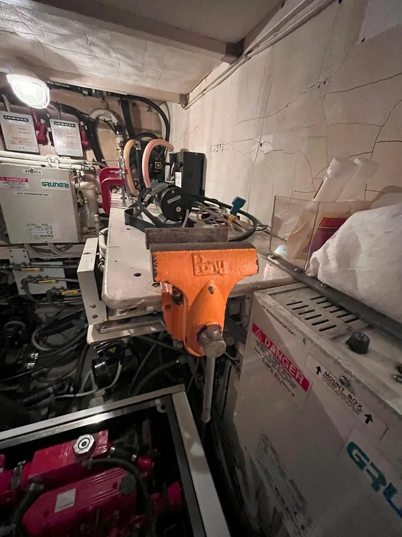 Slide: The Image of Hinckley Yachts Sou'wester 59 2001 - 103