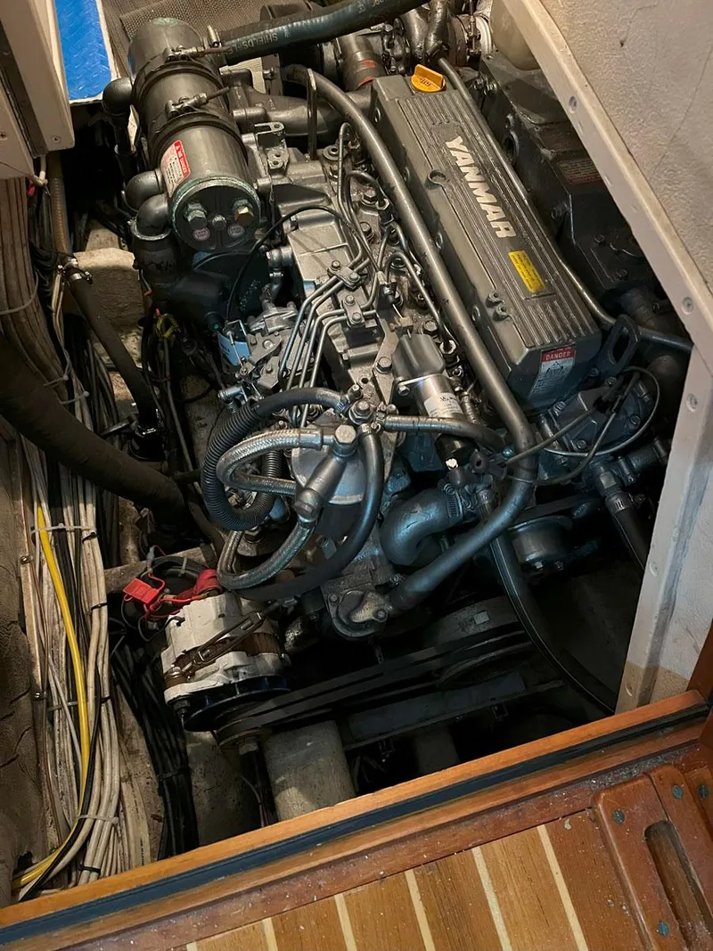 Slide: The Image of Hinckley Yachts Sou'wester 59 2001 - 96