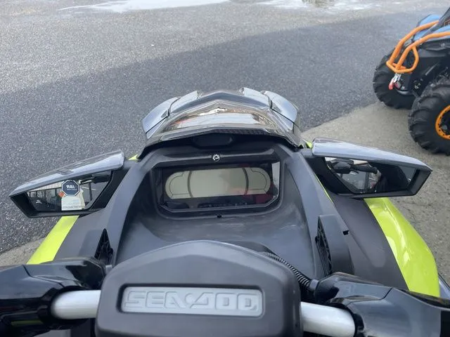 Slide: The Image of Sea-Doo RXP-X 325 2024 - 13