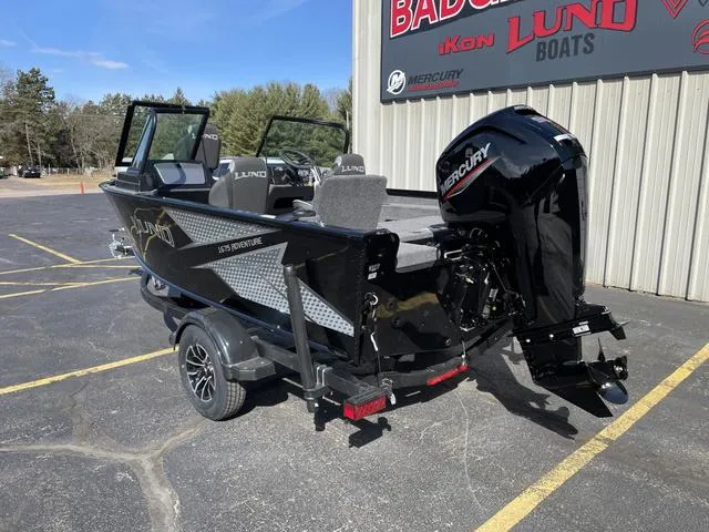 Slide: The Image of Lund 1675 Adventure Sport 2024 - 14