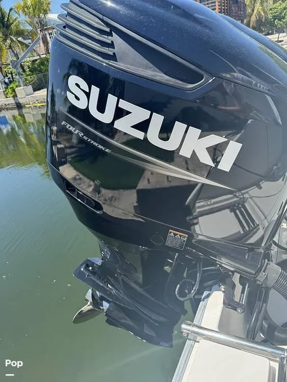 Slide: The Image of 1998 Boston Whaler Outrage 26 CC for sale in Pinecrest, FL - 12