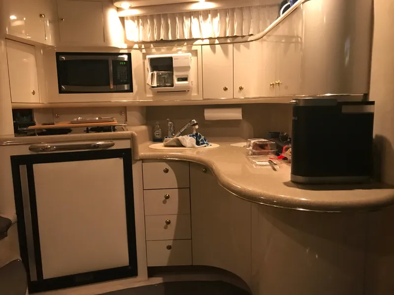 Slide: The Image of Sea Ray Sundancer 370 1997 - 50