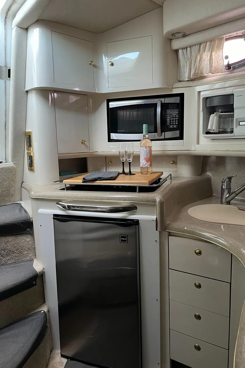 Slide: The Image of Sea Ray Sundancer 370 1997 - 52