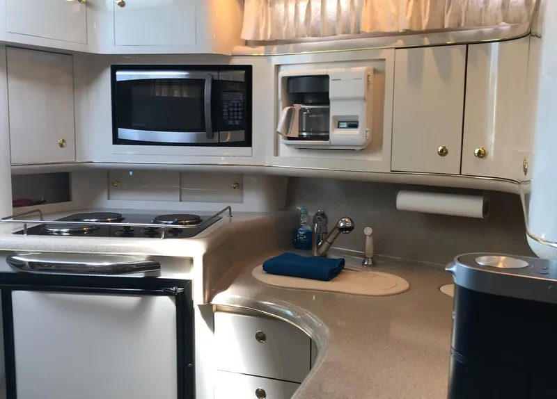 Slide: The Image of Sea Ray Sundancer 370 1997 - 53