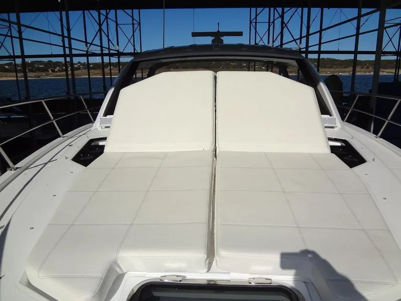 Slide: The Image of Cruisers Yachts 39 Express Coupe 2021 - 52