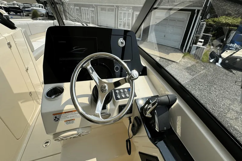 Slide: The Image of Scout 277 Dorado 2025 - 23