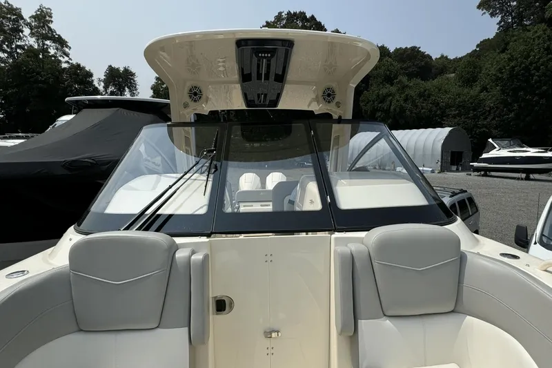 Slide: The Image of Scout 277 Dorado 2025 - 34