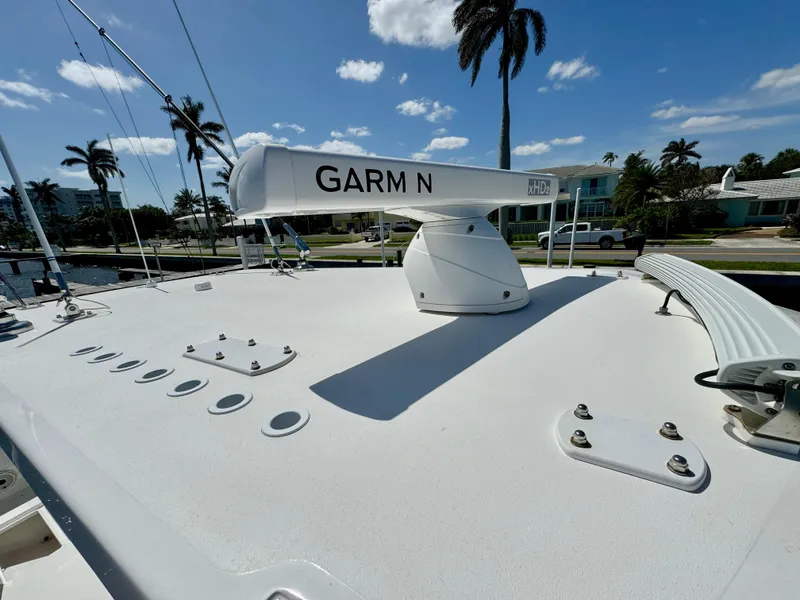 Slide: The Image of 2020 Invincible 36' Open Fisherman boat with Garmin radar on deck. - 11