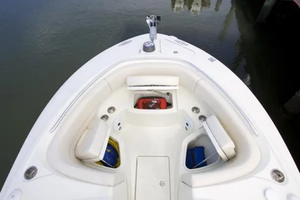 Slide: The Image of Hydra-Sports Vector 2200 DC 2008 - 51