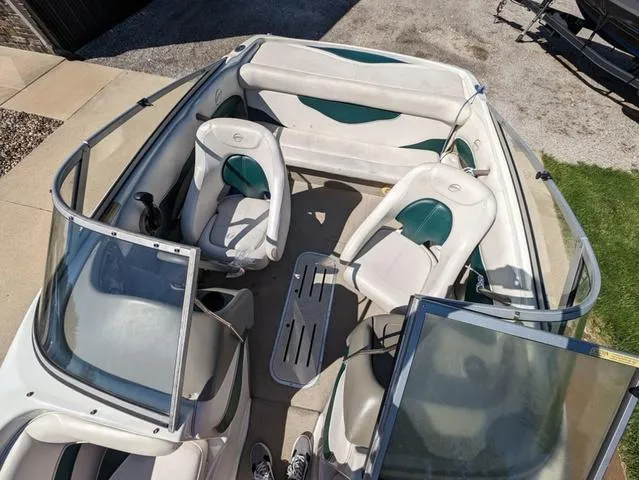 Slide: The Image of Crownline Boats 180 BR 2003 - 9