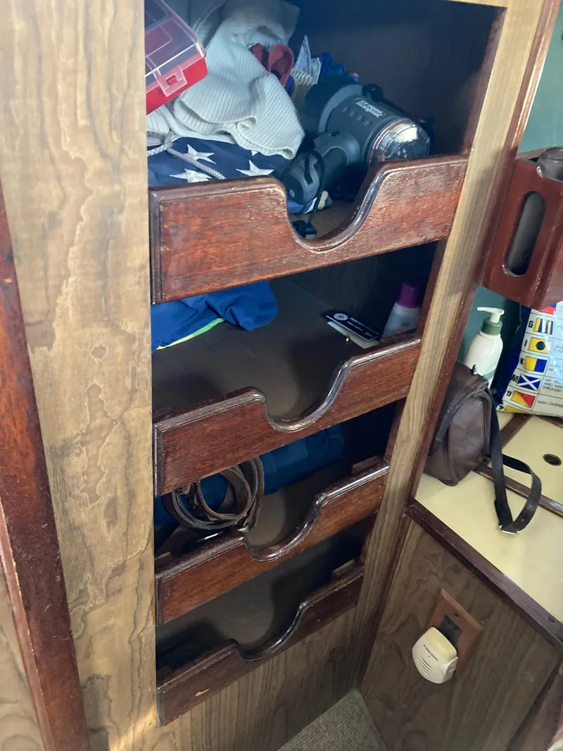 Slide: The Image of Bombay Clipper 1977 - 12