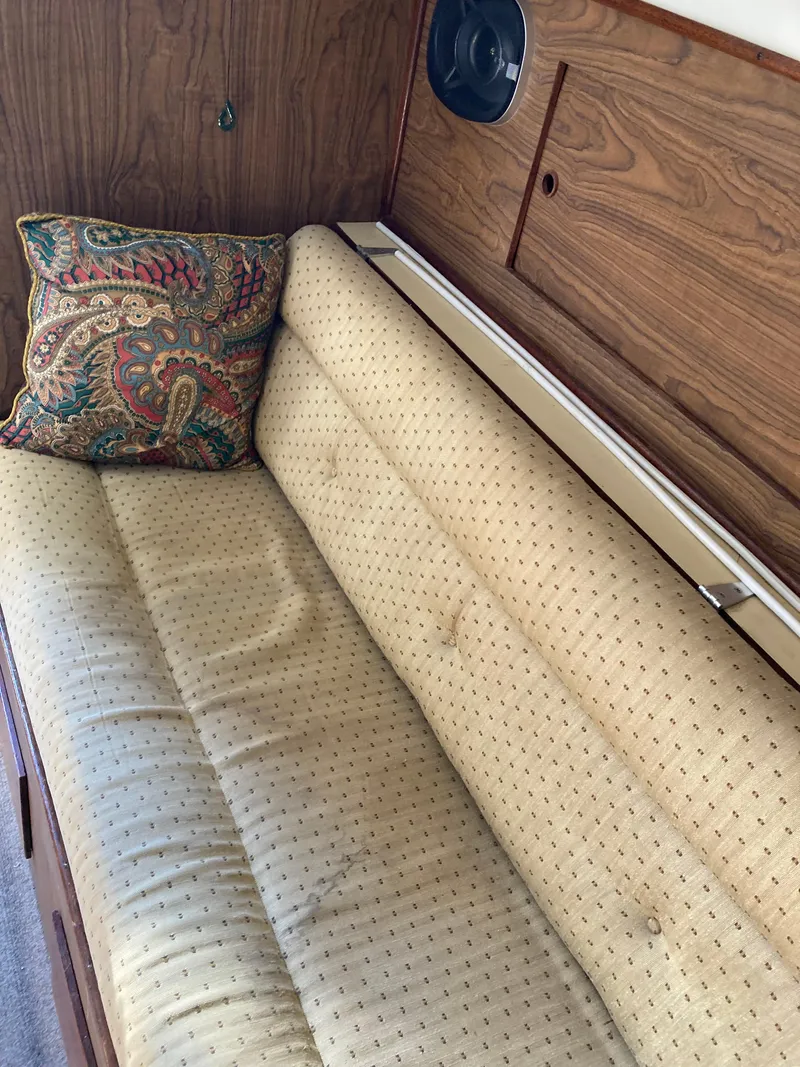 Slide: The Image of Bombay Clipper 1977 - 13