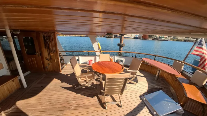 Slide: The Image of 1974 Doggersbank 63 (CONSTANT) Aft Deck - 10