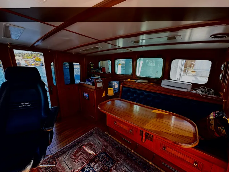 Slide: The Image of 1974 Doggersbank 63 (CONSTANT) Wheelhouse_3 - 6