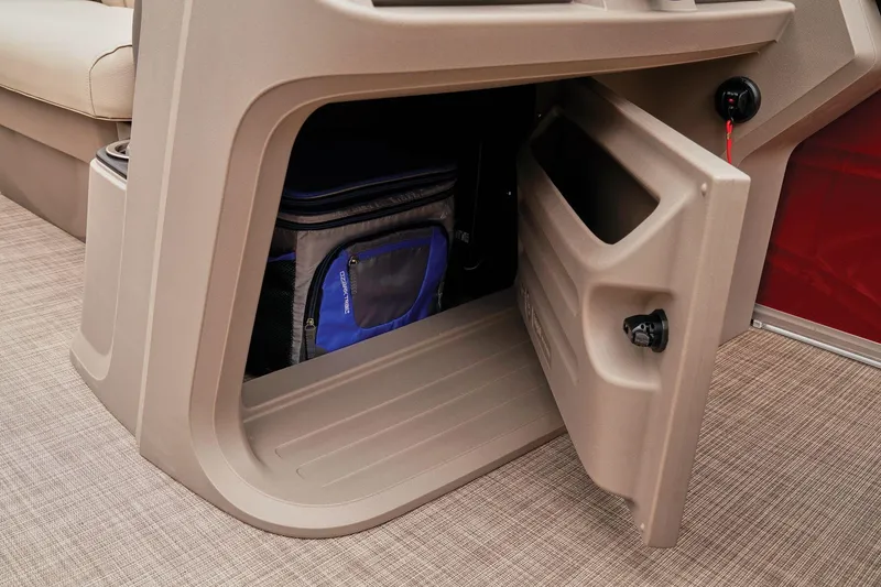 Slide: The Image of Sun Tracker Party Barge 24 DLX 2024 - 37