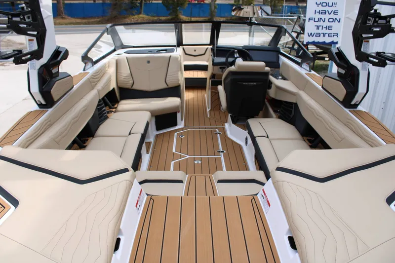 Slide: The Image of Nautique G23 2026 - 17