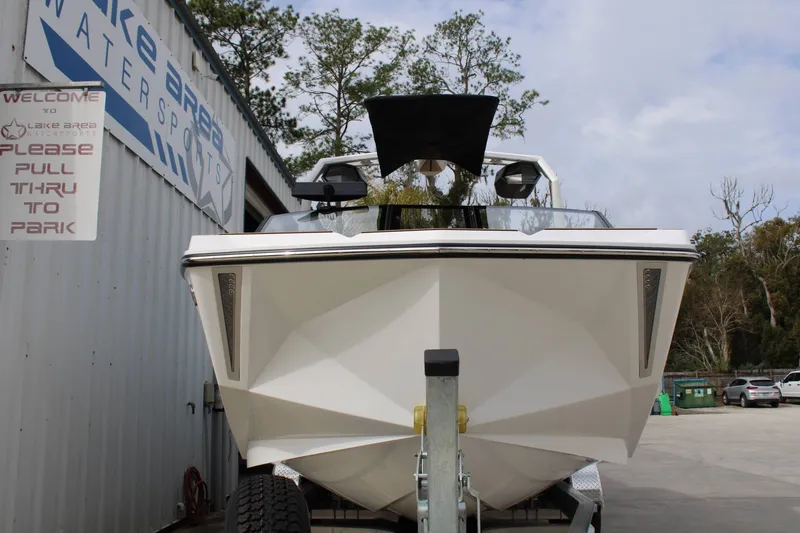 Slide: The Image of Nautique G23 2026 - 2